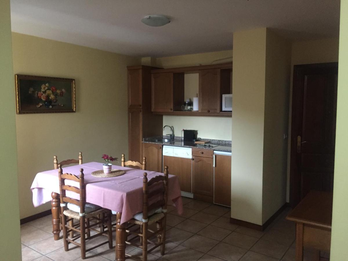 Apartamentos Turisticos San Juan De La Pena Santa Cruz De La Seros Luaran gambar